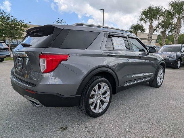 Certified 2022 Ford Explorer Platinum w/ Equipment Group 601A AWD/4WD image 3