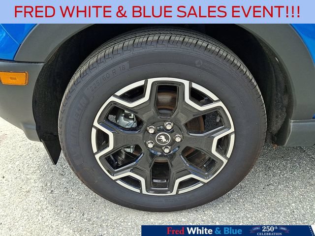 Certified 2025 Ford Bronco Sport Outer Banks w/ Outer Banks Tech Package+ AWD/4WD image 28