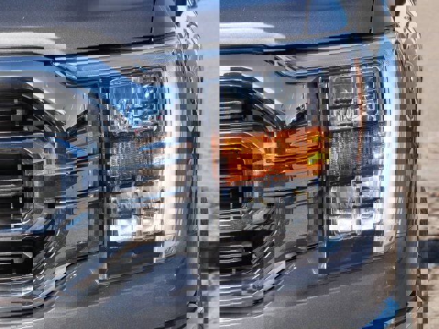 Certified 2022 Ford F150 XLT w/ Equipment Group 302A High image 9