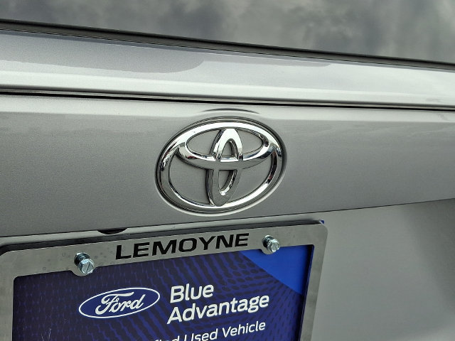 Used 2020 Toyota RAV4 LE w/ All Weather Liner Package AWD/4WD image 28