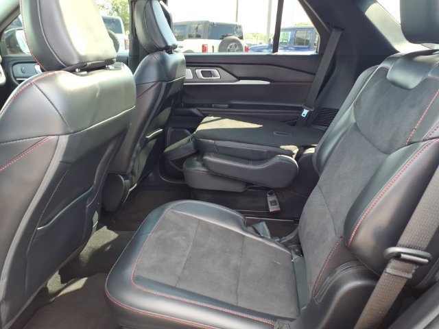 Certified 2025 Ford Explorer ST w/ Sun And Sound Package AWD/4WD image 10