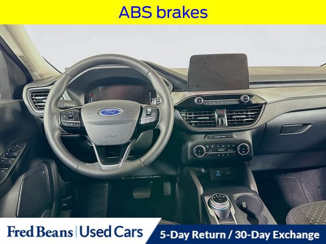 Certified 2023 Ford Escape Active AWD/4WD image 26