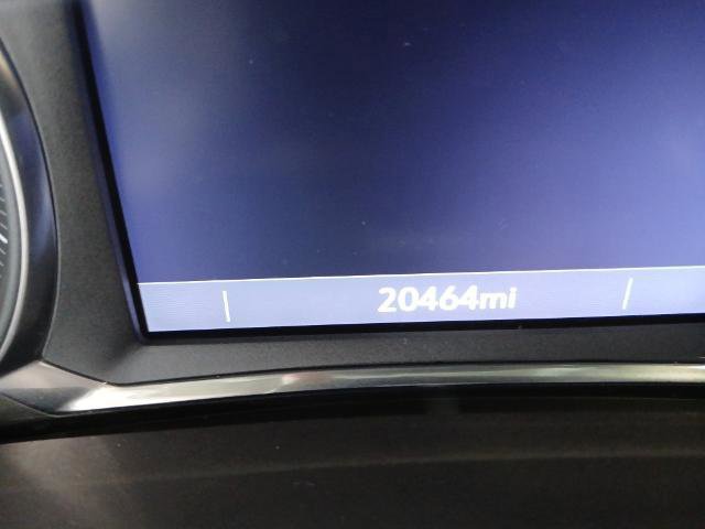 Used 2021 GMC Terrain SLT image 14