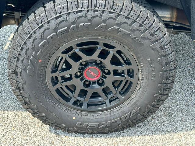 Used 2023 Toyota Tacoma TRD Pro AWD/4WD image 6