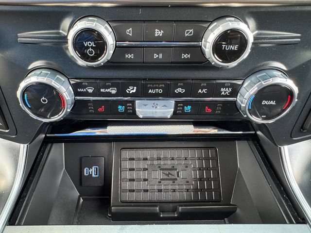 Certified 2023 Ford F150 Raptor AWD/4WD image 30
