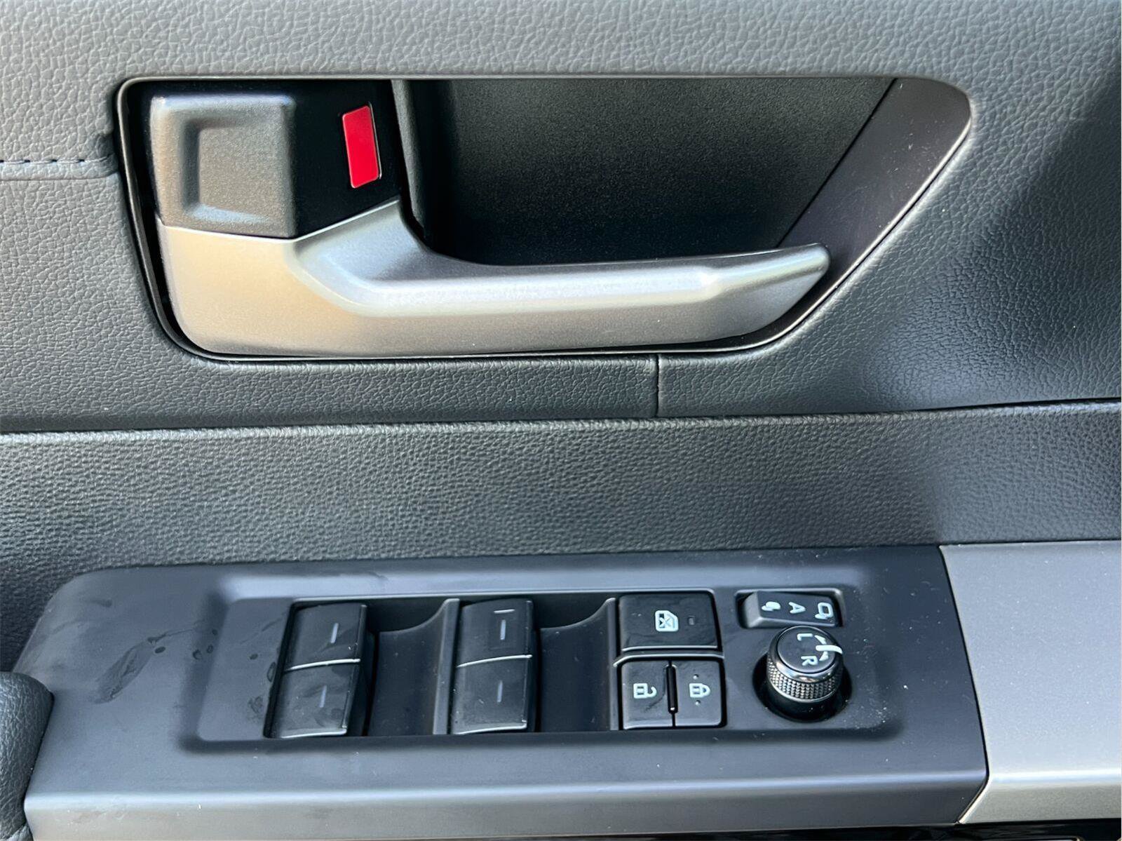 Used 2023 Toyota Tundra Limited w/ Power Package RWD image 18