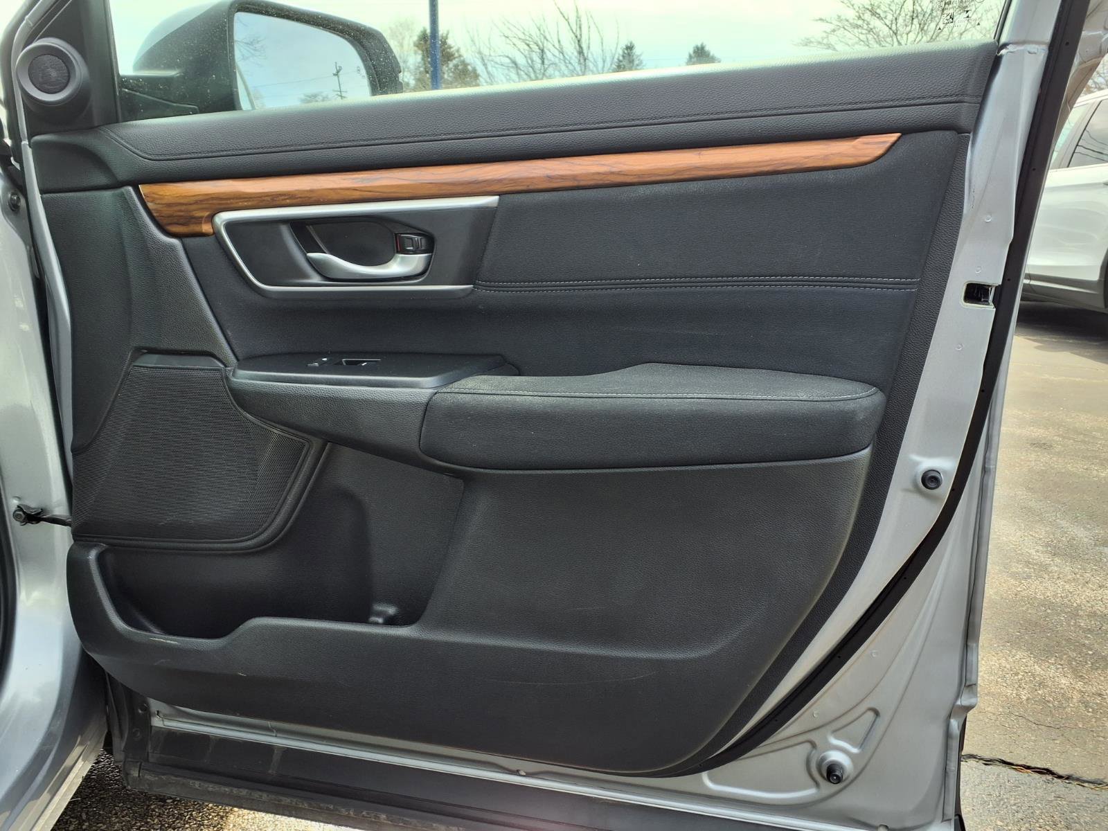 Used 2019 Honda CR-V EX image 11