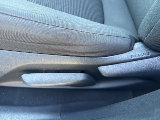 Used 2019 Toyota RAV4 LE w/ Carpet Mat Package AWD/4WD image 12