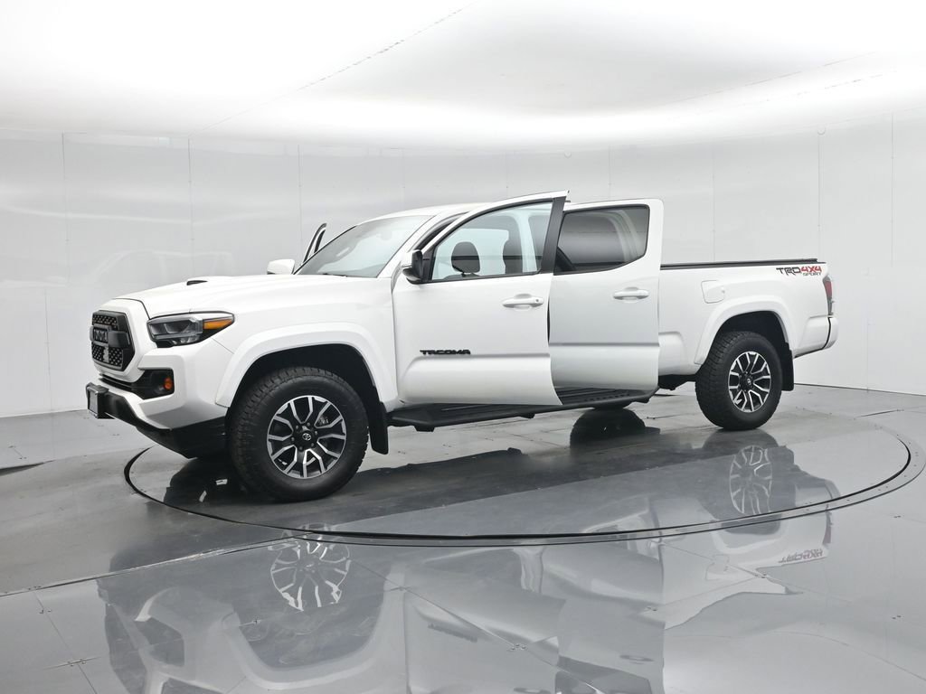 Used 2022 Toyota Tacoma TRD Sport image 24