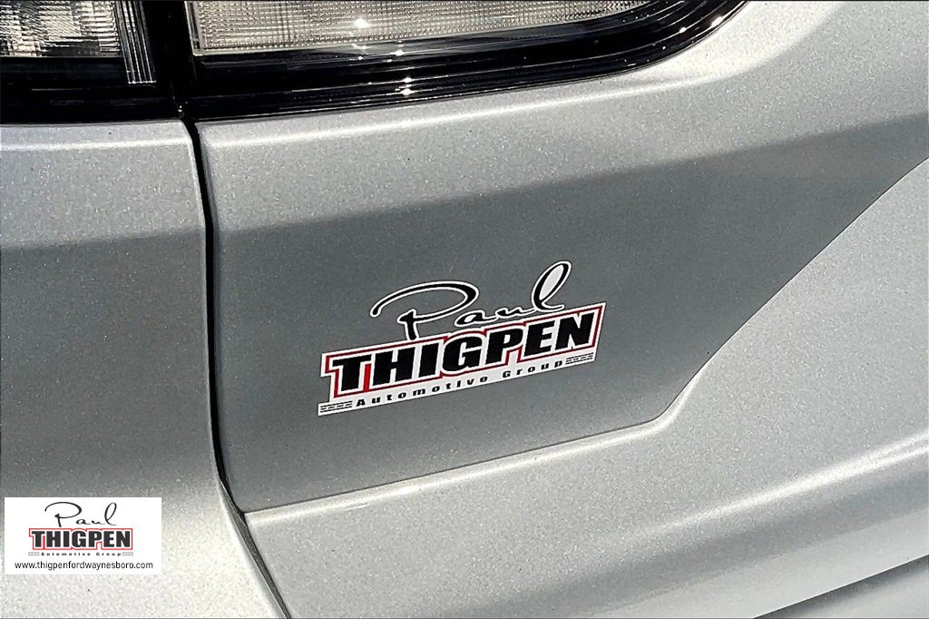 Used 2025 Jeep Grand Cherokee Altitude image 8