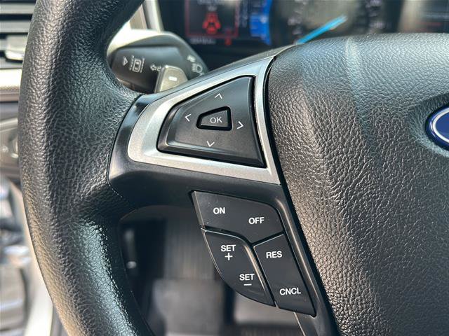 Certified 2020 Ford Fusion SE AWD/4WD image 17