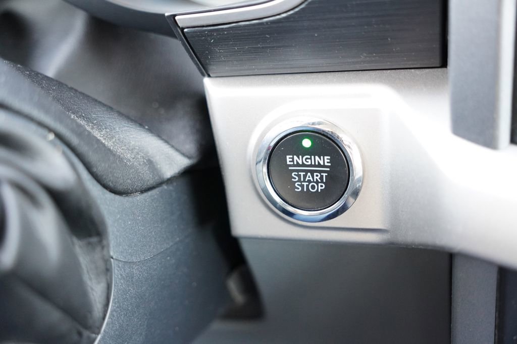 Certified 2021 Ford F150 XLT w/ Equipment Group 302A High image 29