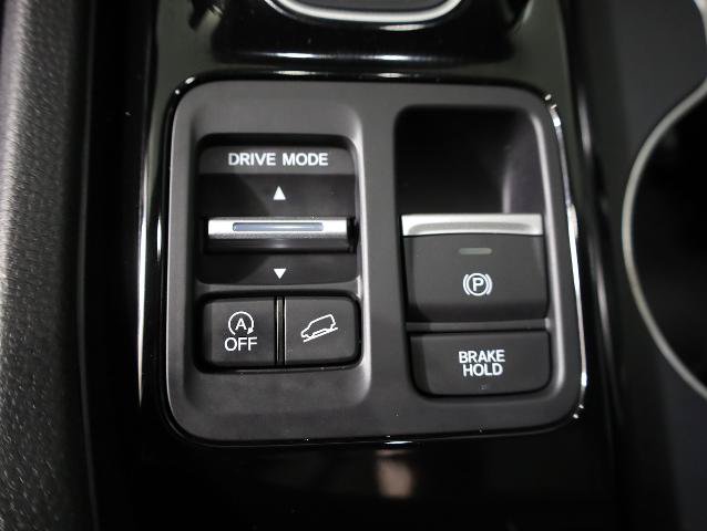 Used 2024 Honda Pilot Touring image 21