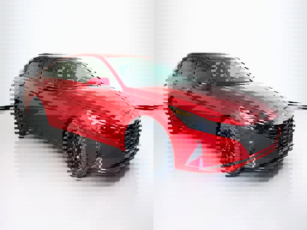 Used 2023 Hyundai Elantra SEL w/ Preferred Accessory Package image 7