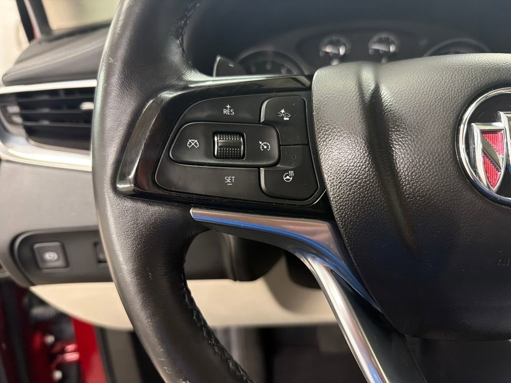 Used 2023 Buick Enclave Essence image 20