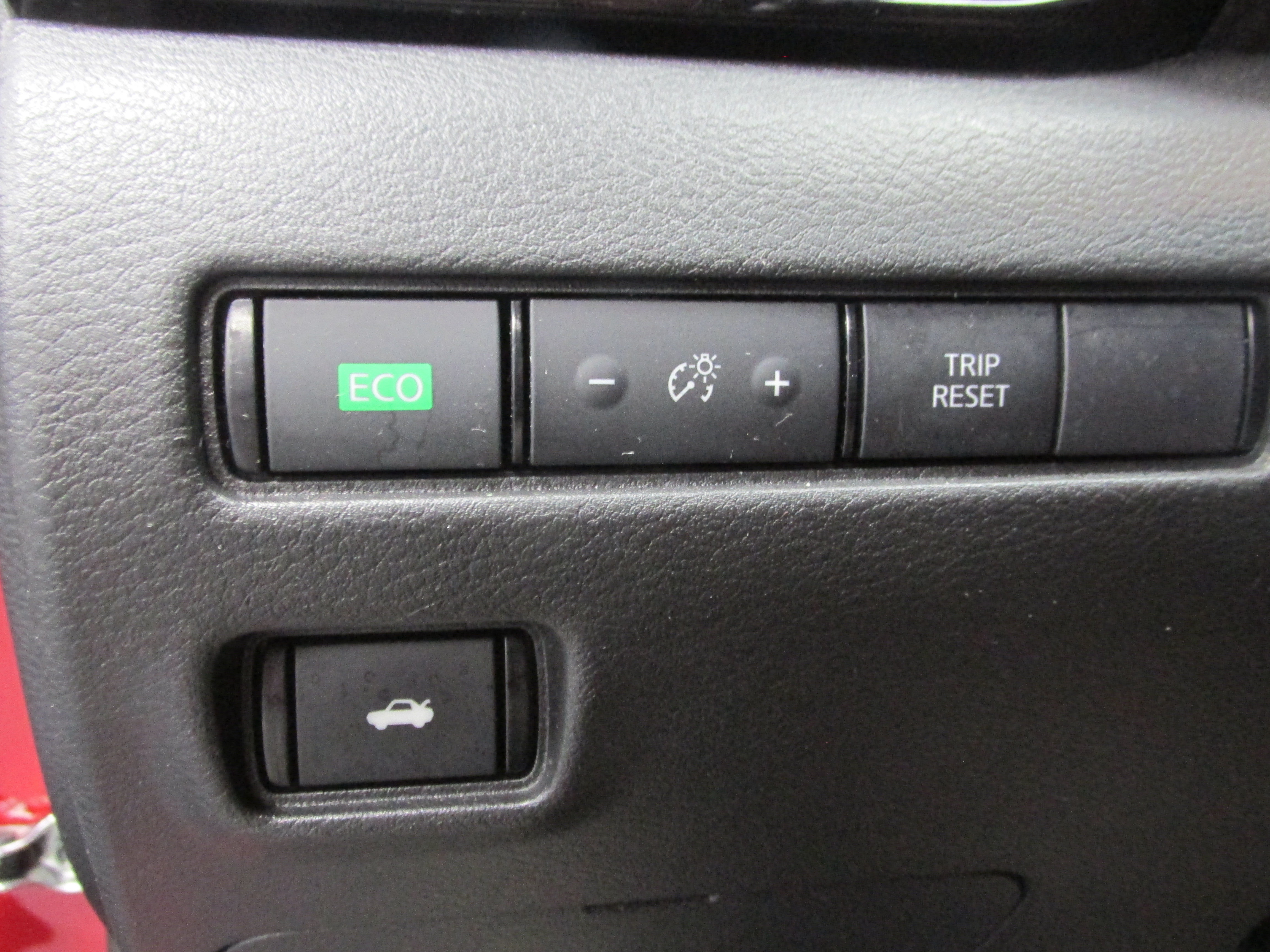 Used 2024 Nissan Sentra SV w/ All-Weather Package FWD image 29