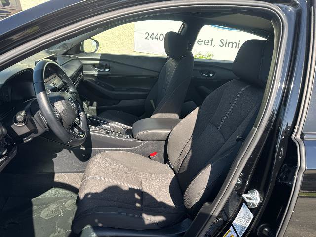 Used 2025 Honda Accord Sport image 10
