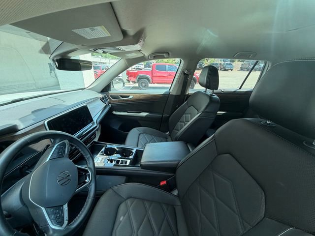 Used 2024 Volkswagen Atlas SE FWD image 4