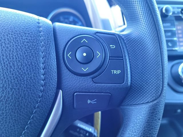 Used 2017 Toyota RAV4 LE w/ Carpet Mat Package AWD/4WD image 23