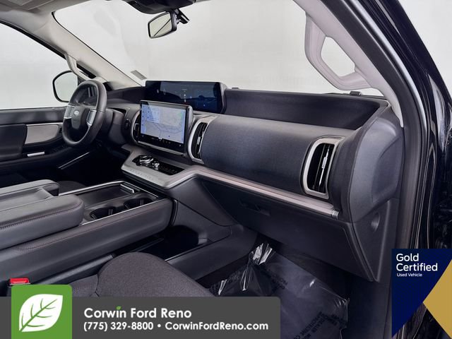 Certified 2025 Ford Expedition Active AWD/4WD image 32