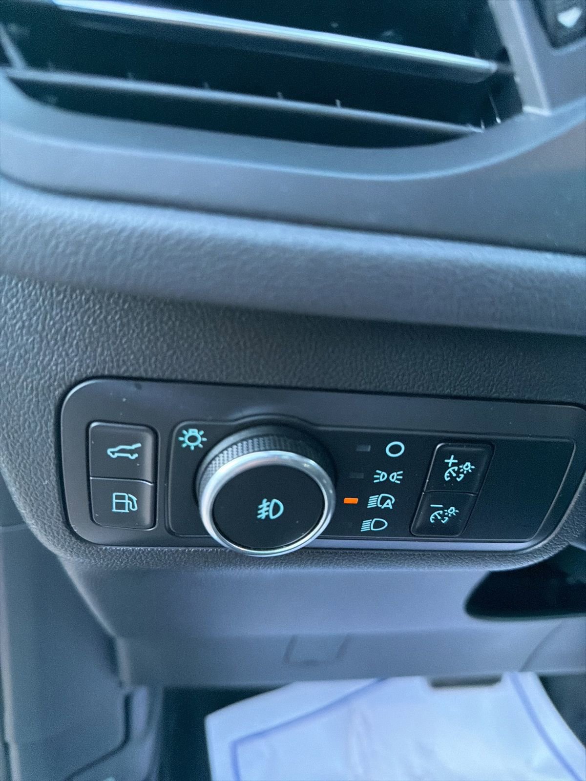 Certified 2023 Ford Escape ST-Line Select w/ Tech Pack #1 image 16