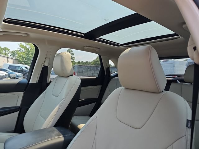 Certified 2020 Ford Edge Titanium FWD image 15