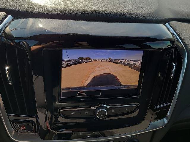 Used 2023 Chevrolet Traverse LT FWD image 25