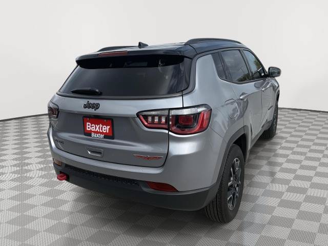 Used 2019 Jeep Compass Trailhawk w/ Cold Weather Group AWD/4WD image 22