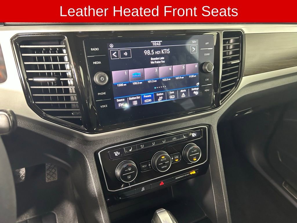 Used 2023 Volkswagen Atlas SE AWD/4WD image 3