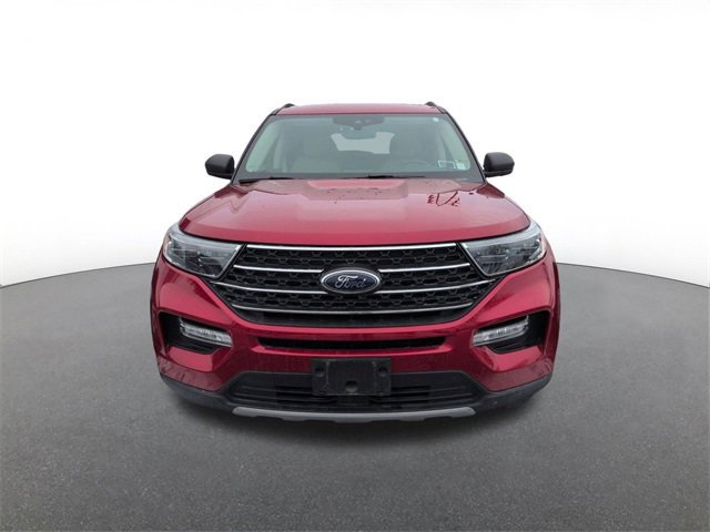 Certified 2022 Ford Explorer XLT w/ Equipment Group 202A image 7