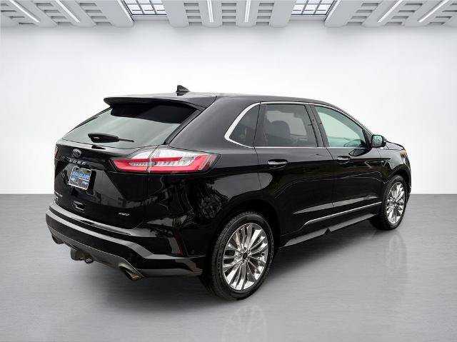 Certified 2021 Ford Edge Titanium w/ Equipment Group 301A AWD/4WD image 3