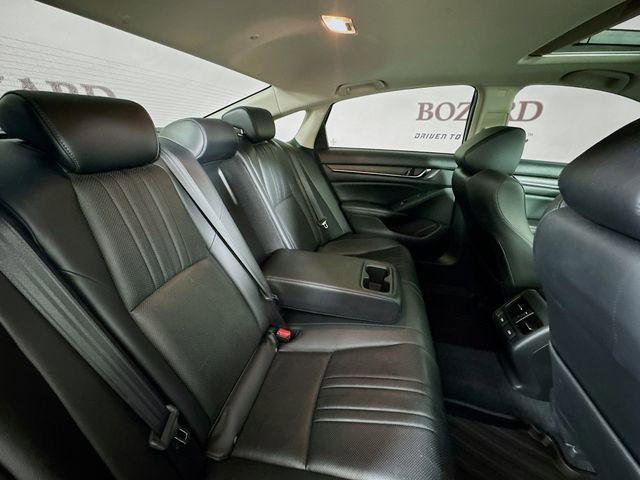 Used 2021 Honda Accord Touring image 32