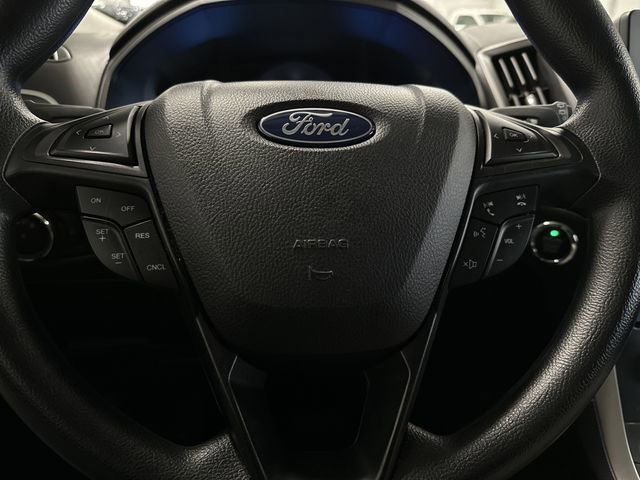 Certified 2024 Ford Edge SE w/ Black Appearance Package image 14