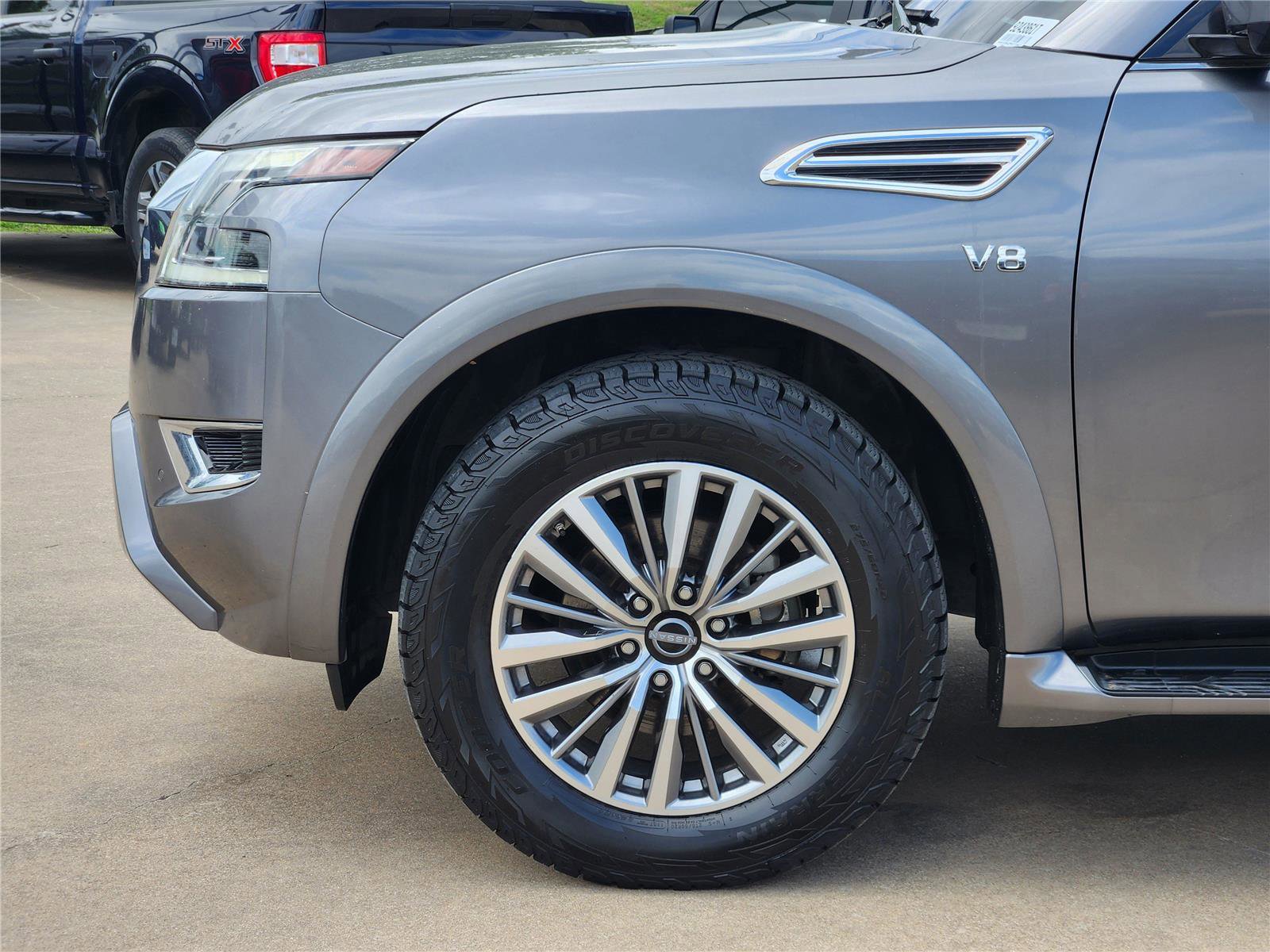 Used 2021 Nissan Armada SL w/ Captain's Chairs Package RWD image 8