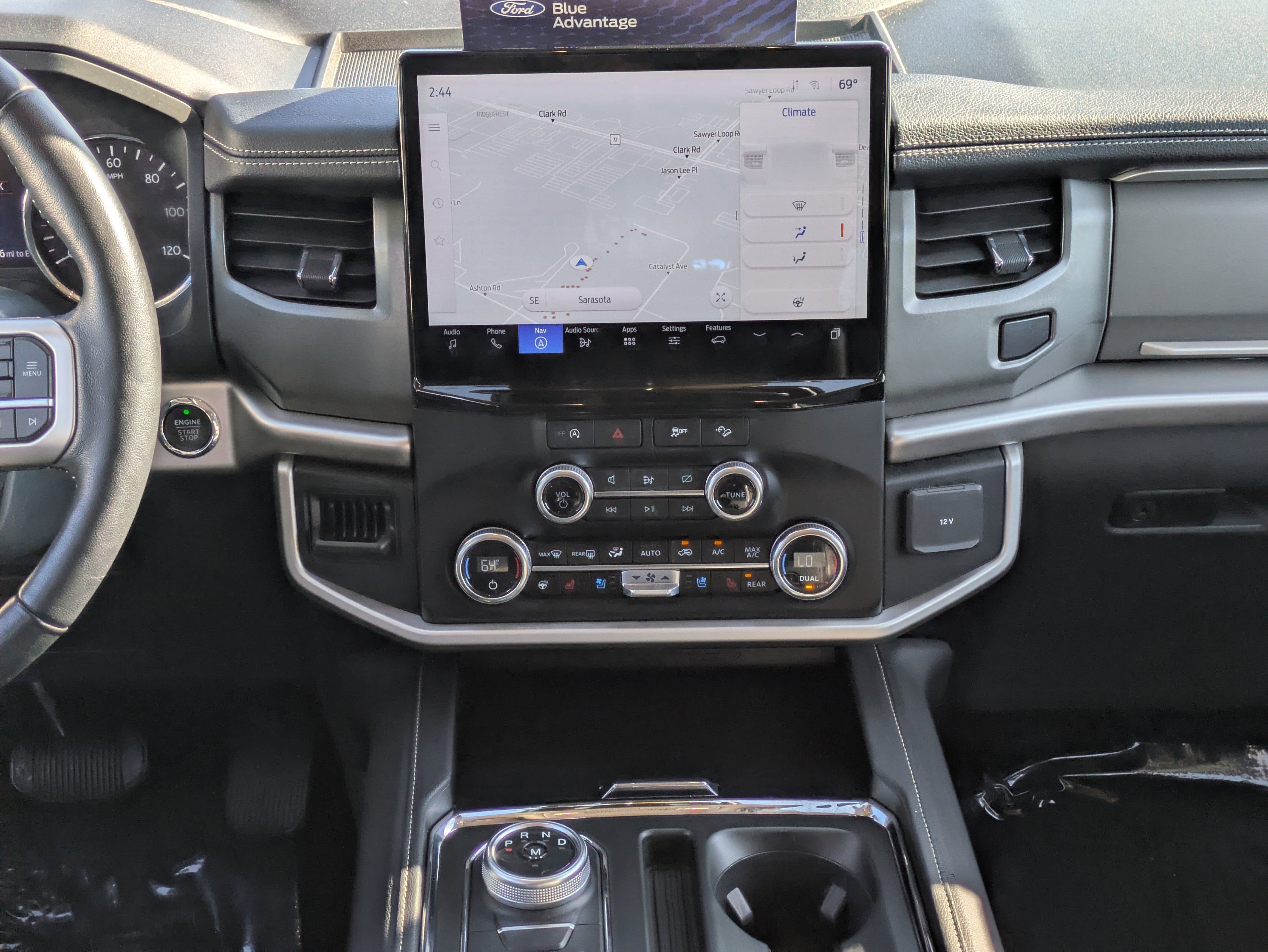 Certified 2024 Ford Expedition Max XLT image 21