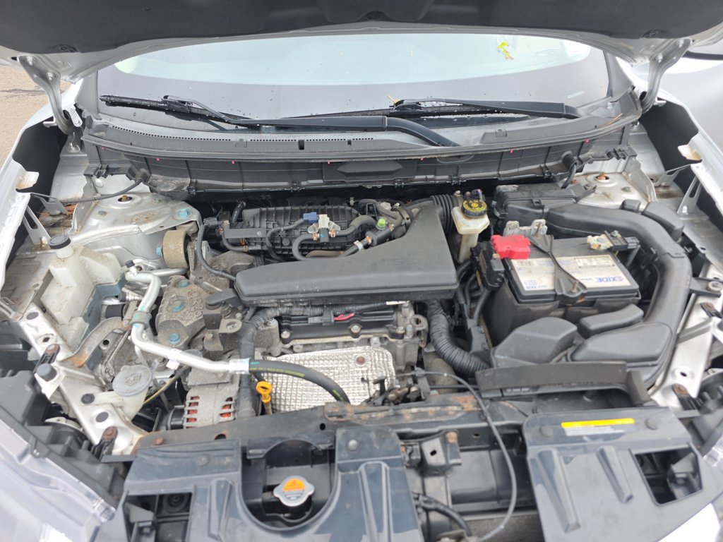 Used 2018 Nissan Rogue SV AWD/4WD image 35