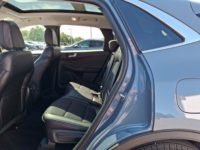 Certified 2026 Ford Escape SE FWD image 10