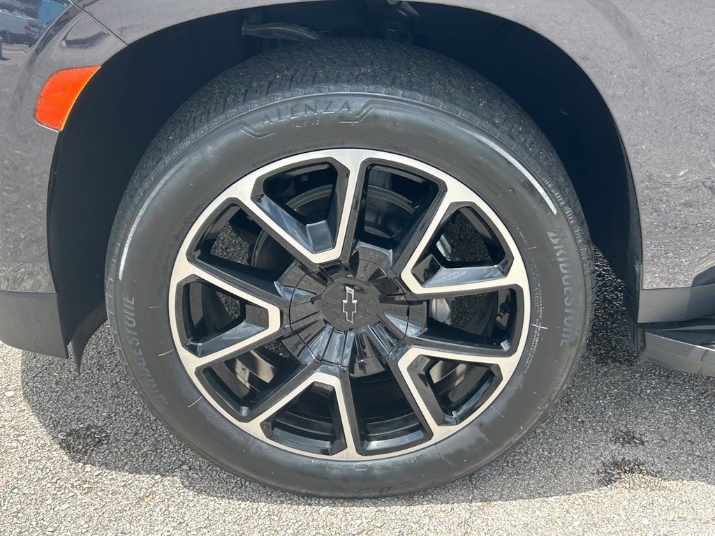 Used 2023 Chevrolet Tahoe RST RWD image 19