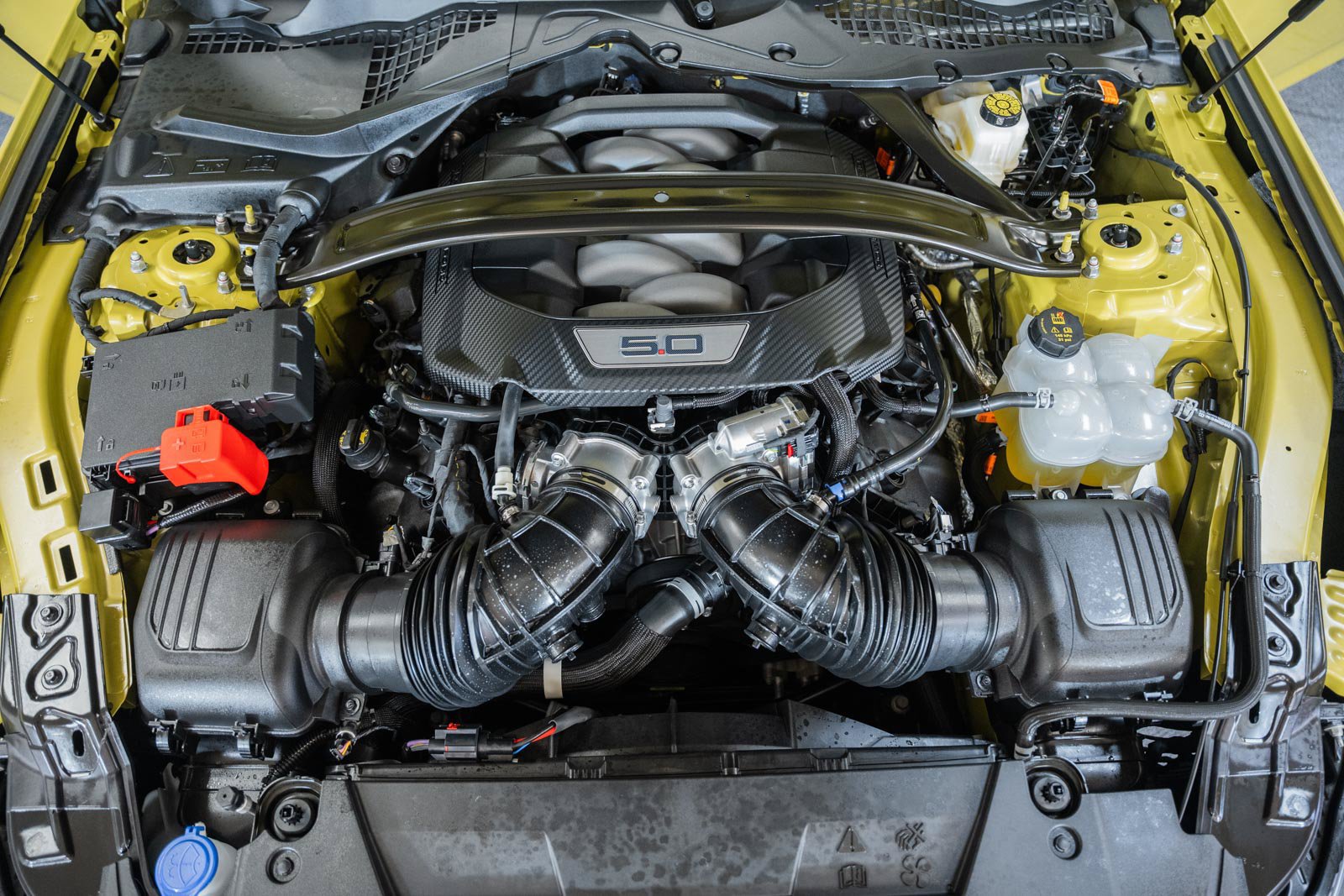Certified 2025 Ford Mustang GT Premium w/ GT Performance Package RWD image 23