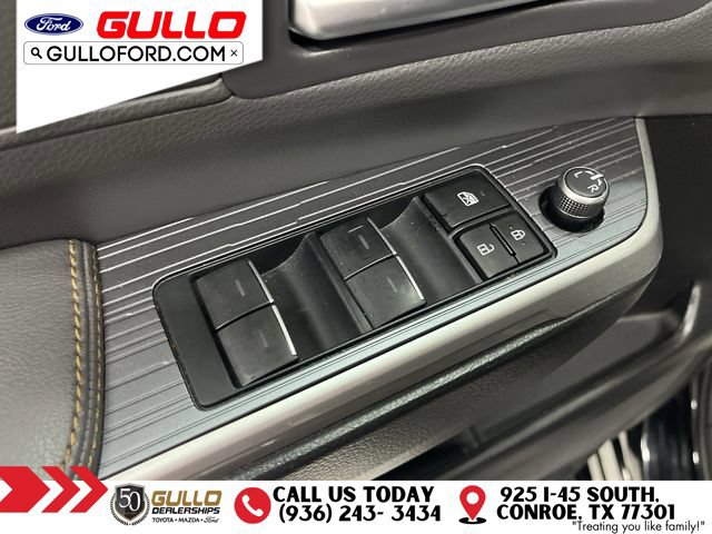 Used 2024 Toyota Sienna XLE Woodland Edition AWD/4WD image 22
