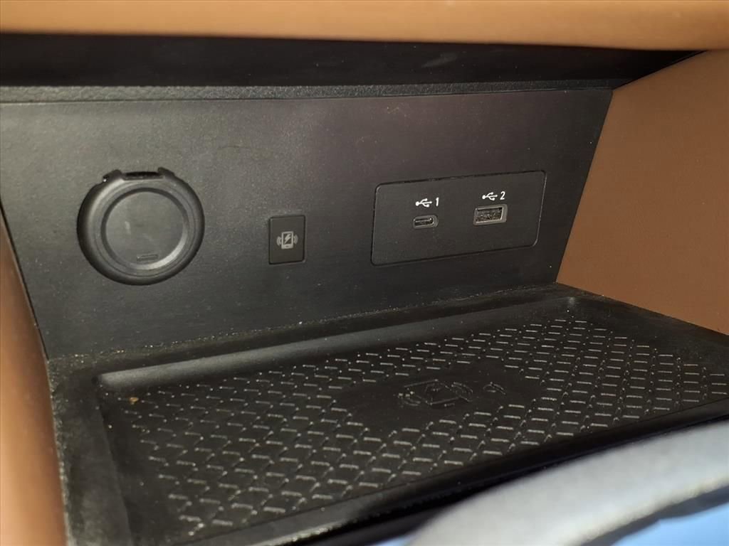 Used 2023 Nissan Pathfinder Platinum image 24