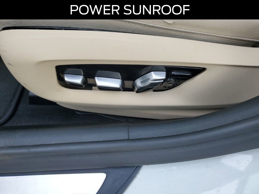 Used 2018 BMW 530e image 14