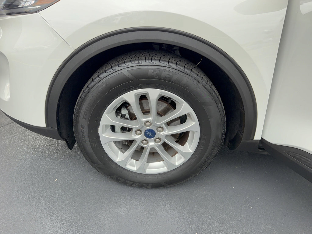 Certified 2022 Ford Escape SE FWD image 34