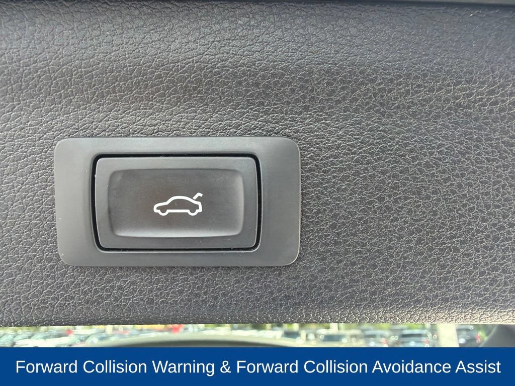 Used 2021 Audi Q3 2.0T Premium AWD/4WD image 11