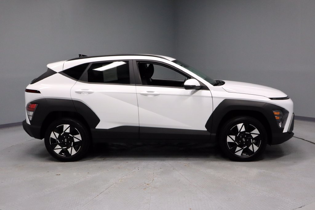 Used 2024 Hyundai Kona SEL w/ Convenience Package AWD/4WD image 12