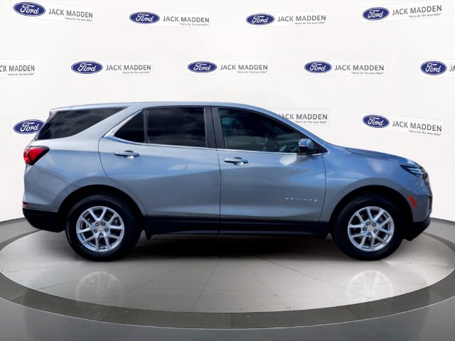Used 2024 Chevrolet Equinox LT AWD/4WD image 6