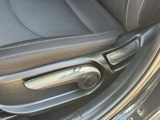 Used 2023 Kia Forte LXS image 21