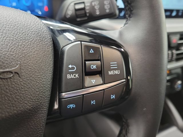 Certified 2025 Ford Escape Platinum AWD/4WD image 24