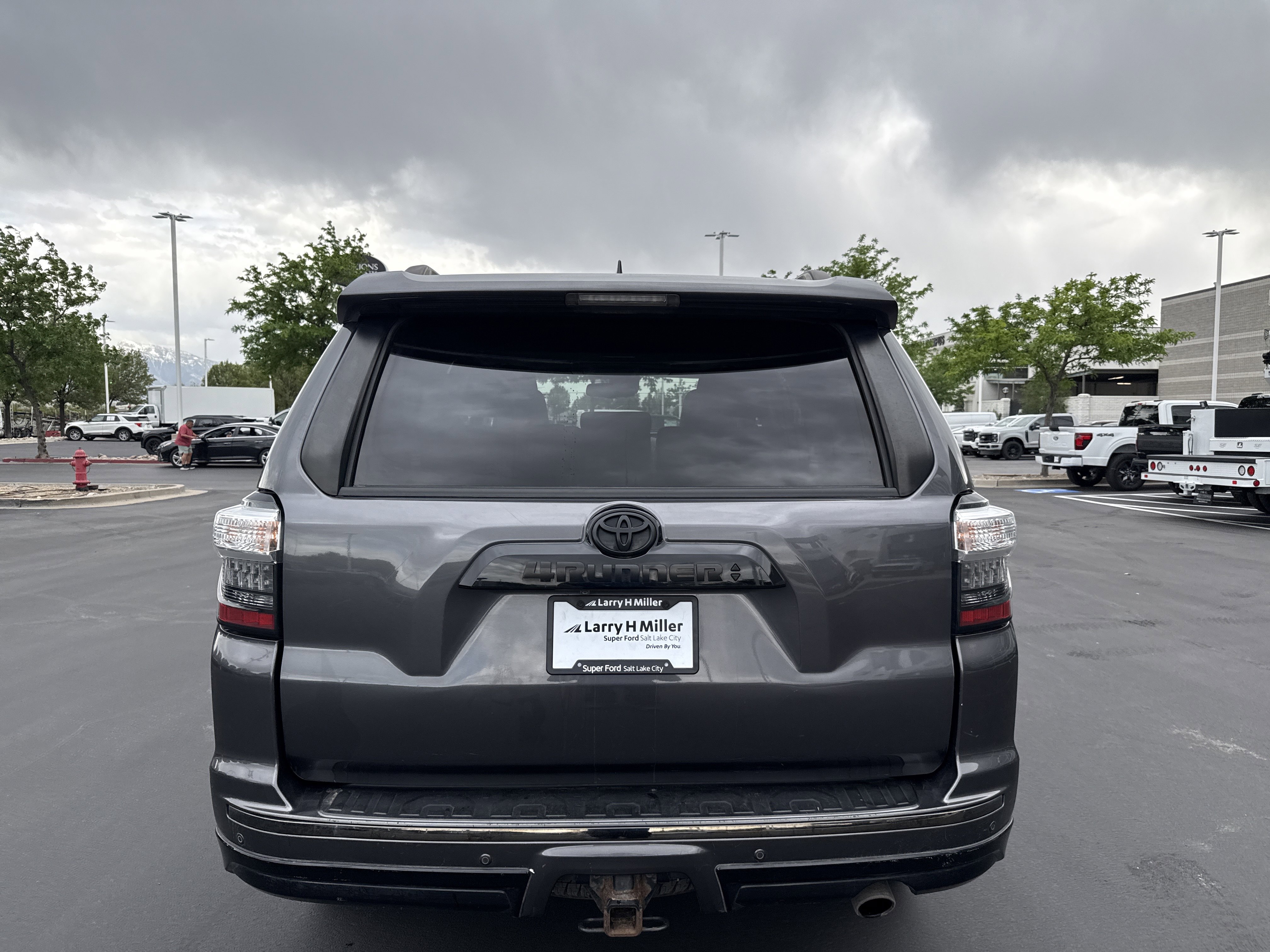 Used 2021 Toyota 4Runner Nightshade AWD/4WD image 4