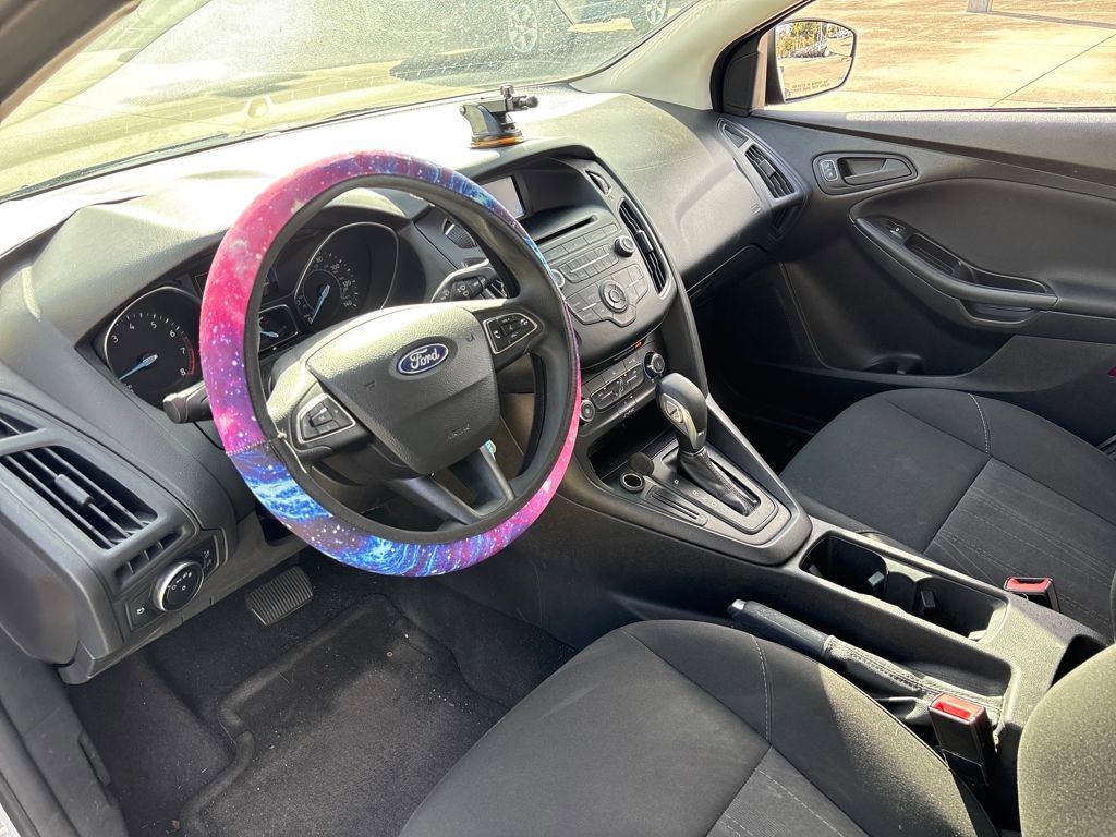 Certified 2017 Ford Focus S image 6